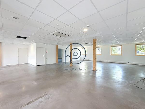 356 m2 de bureaux en rdc Haute Borne Villeneuve D'Ascq