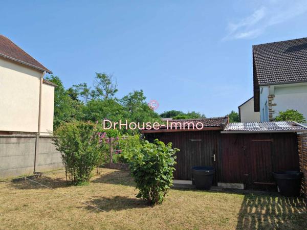 Immeuble à vendre 10 pièces de 185 m²