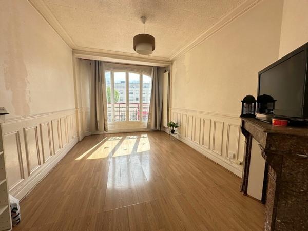 Appartement à vendre    2 pièces • 42 m2 Ivry-sur-Seine