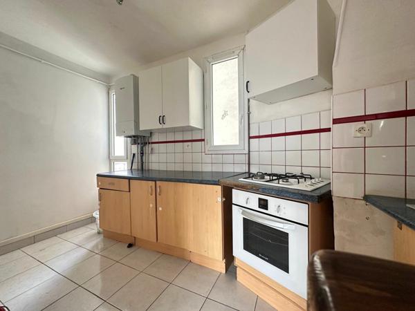 Appartement à vendre    2 pièces • 42 m2 Ivry-sur-Seine