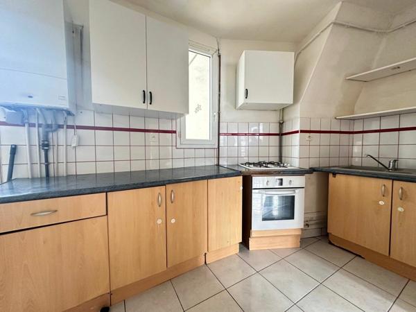 Appartement à vendre    2 pièces • 42 m2 Ivry-sur-Seine