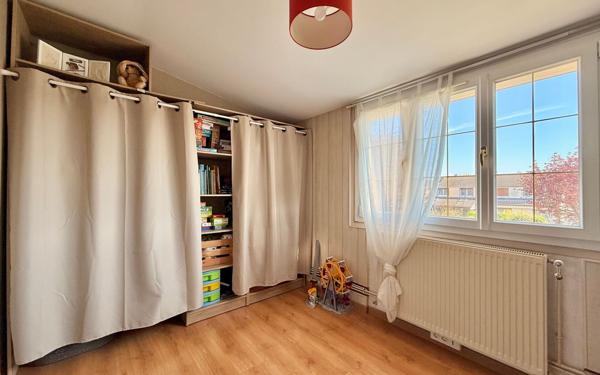 Maison à vendre    6 pièces • 100 m2 Genlis