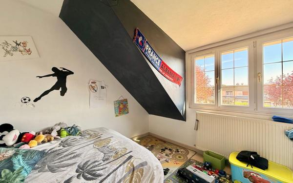 Maison à vendre    6 pièces • 100 m2 Genlis