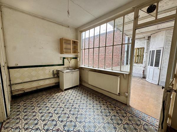 A VENDRE : T2 à LILLE • Wazemmes • 212 000 € FAI • Réf. 2057