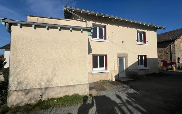 Maison à louer    3 pièces • 78 m2 Saint-Priest-sous-Aixe