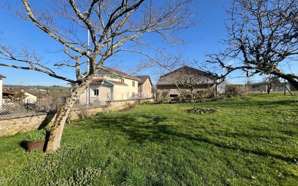 Maison à louer    3 pièces • 78 m2 Saint-Priest-sous-Aixe