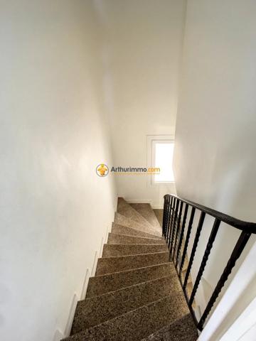 Vente                                                      Immeuble
                        
                     15 pièces                      268 m2                     à Perpignan