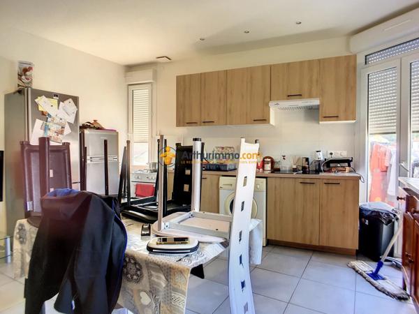 Vente                                                      Immeuble
                        
                     15 pièces                      268 m2                     à Perpignan