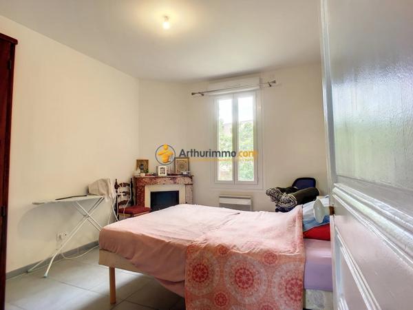 Vente                                                      Immeuble
                        
                     15 pièces                      268 m2                     à Perpignan