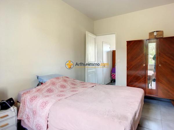 Vente                                                      Immeuble
                        
                     15 pièces                      268 m2                     à Perpignan