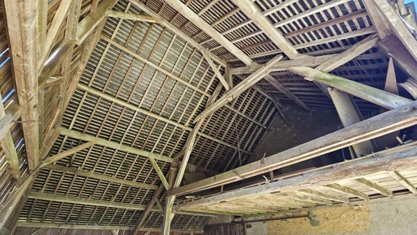 PROPRIÉTÉ DE CHARME EN PLEINE NATURE Proche ECOMMOY (72)
