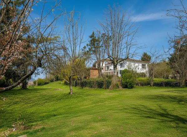 Maison à vendre 6 pièces SAINT JEAN D'AIGUES VIVES (09)