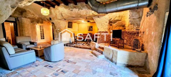 MAISON TROGLODYTIQUE AVEC VUE SUR LOIRE !!!