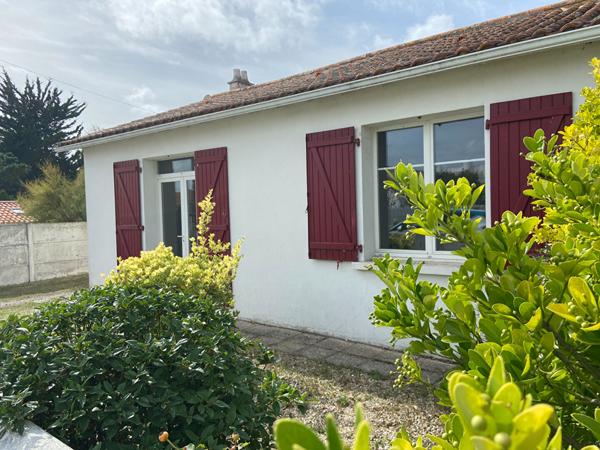 Maison coeur de Sion sur l'Océan 2 ch et garage à 400 m de la plage, du marché et des commerces