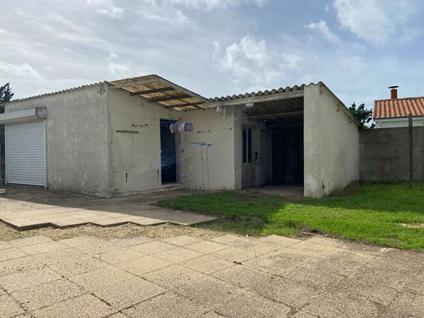 Maison coeur de Sion sur l'Océan 2 ch et garage à 400 m de la plage, du marché et des commerces