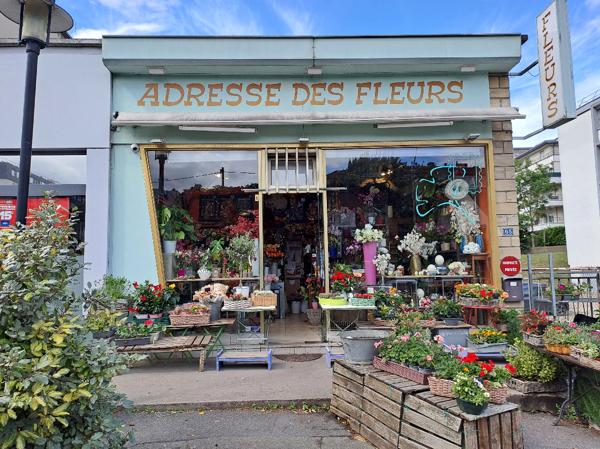 Fonds De Commerce
        
        - 95 m² Exclusivité 100 000 € *