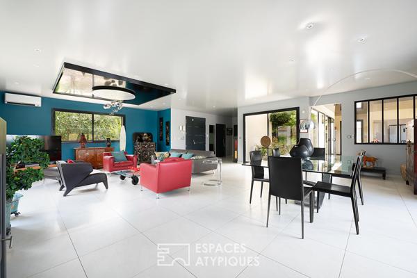 Villa contemporaine, lumière, nature et art de vivre