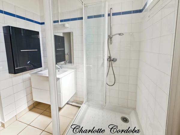 Appartement de caractère de 70m² en hyper-centre d'Agen : 2 chambres et faibles charges de copropriété