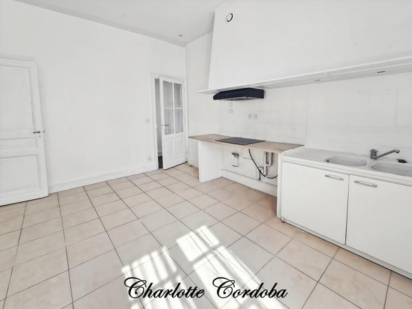 Appartement de caractère de 70m² en hyper-centre d'Agen : 2 chambres et faibles charges de copropriété