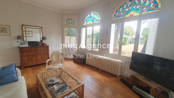 Maison à LAVAL, 53000 - 8 pièces 130m²