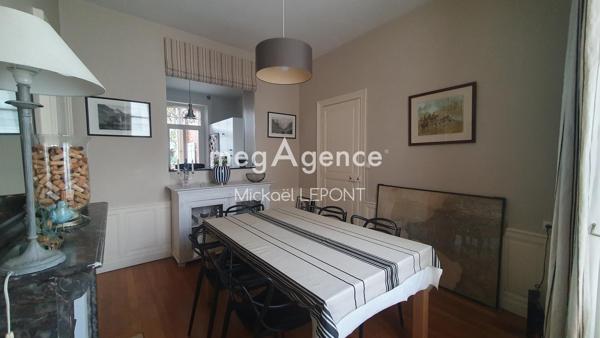 Maison à LAVAL, 53000 - 8 pièces 130m²