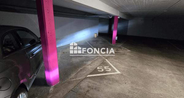 À vendre Parking 8.4 m² - Paris 75017