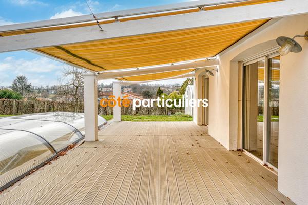 Vente Maison220 m² - 9 Pièces - TALMONT SAINT HILAIRE (85440)