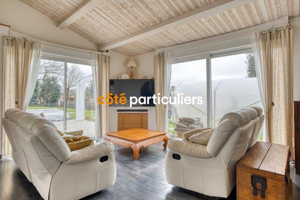 Vente Maison220 m² - 9 Pièces - TALMONT SAINT HILAIRE (85440)