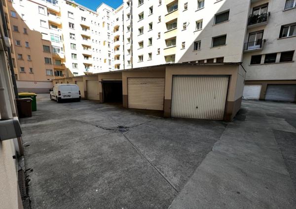 Annexes stationnement