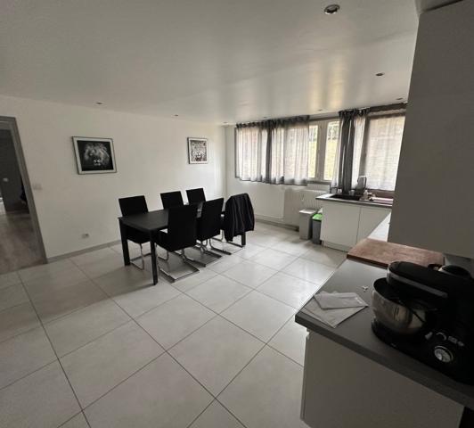 HOUILLES GARE 284 000 € - Référence  969