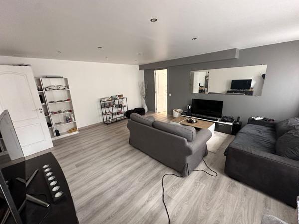 HOUILLES GARE 284 000 € - Référence  969
