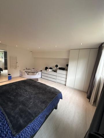 HOUILLES GARE 284 000 € - Référence  969