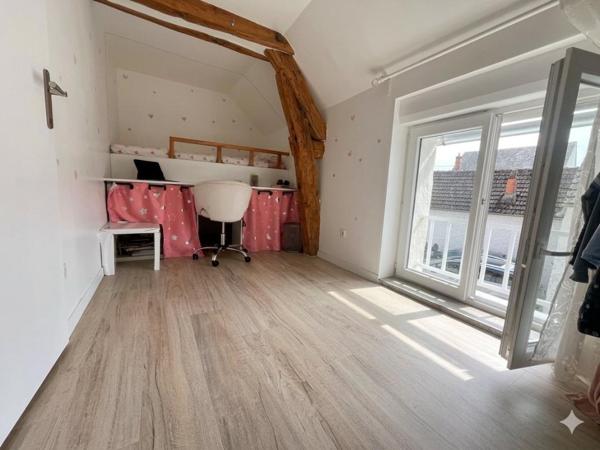 Magnifique maison 5 Chambres + dependances proche ETAMPES