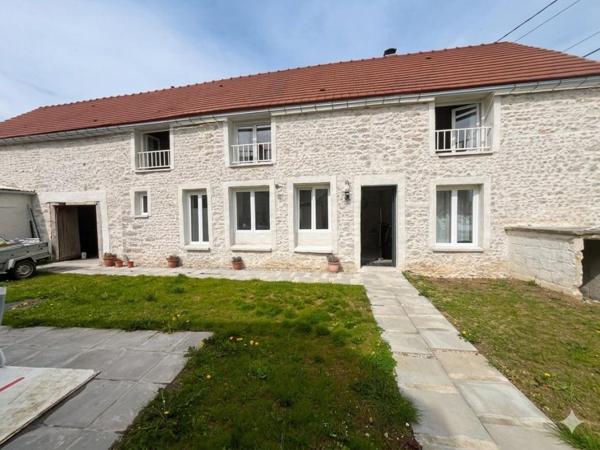 Magnifique maison 5 Chambres + dependances proche ETAMPES