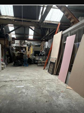 Entrepôt / local industriel Aubervilliers 300 m2 789 000 € - Référence  7510