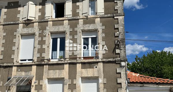 À vendre Immeuble 204 m² - La Rochefoucauld-en-angoumois 16110