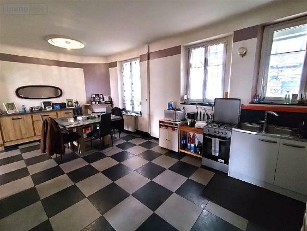 Maison à vendre à Charleville-Mézières dans les Ardennes (08000), ref : 2026 18   
SECTEUR CHARLEVILLE