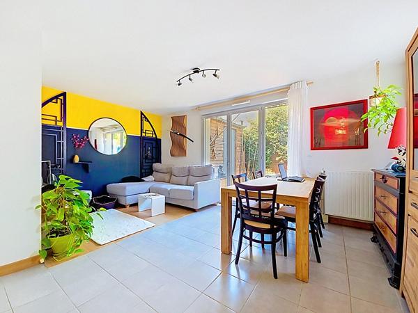 Castanet-Tolosan - Comme une maison - T3 Duplex avec terrasse, jardin et 2 parkings