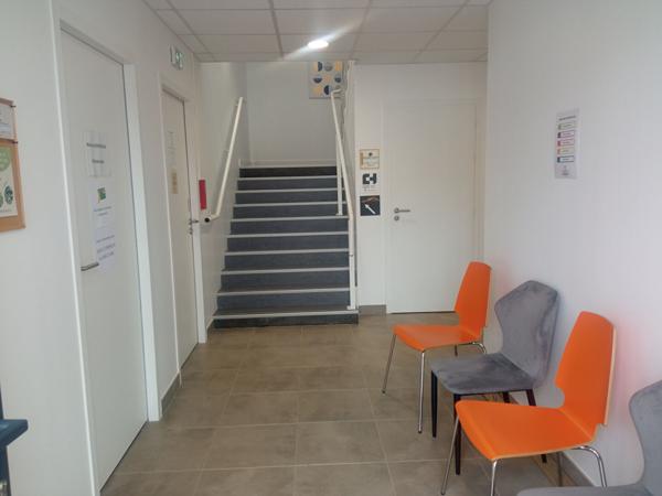 A LOUER CHALLANS Bureau de 14 m²