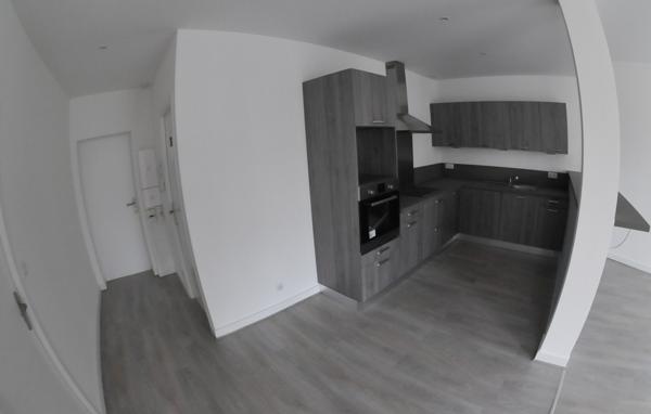 Appartement
         2 pièces
        - 66 m² 134 900 € *
