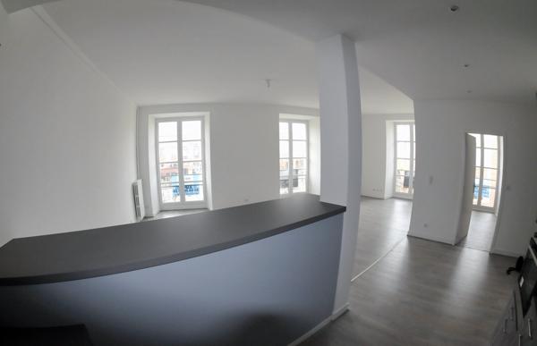 Appartement
         2 pièces
        - 66 m² 134 900 € *