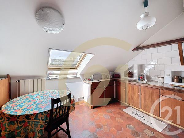 Maison à vendre  14 pièces - 274,17 m2 VILLEJUIF - 94