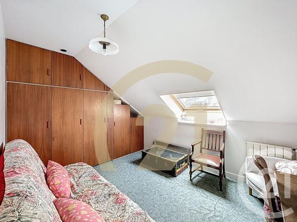 Maison à vendre  14 pièces - 274,17 m2 VILLEJUIF - 94