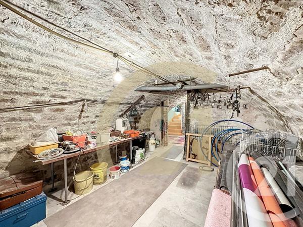 Maison à vendre  14 pièces - 274,17 m2 VILLEJUIF - 94