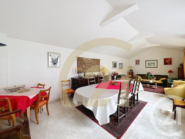 Maison à vendre  14 pièces - 274,17 m2 VILLEJUIF - 94