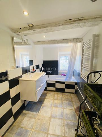 Maison en pierre de 80 m²