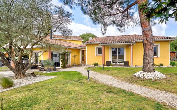 Maison à vendre    6 pièces •  Toulouse