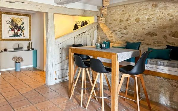 Maison à vendre    6 pièces •  Mauvezin