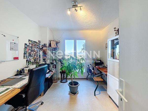 Charmante maison provençale 5 pièces de 130 m² avec grand terrain de 2543 m² à vendre au Tignet - Exclusivité NESTENN