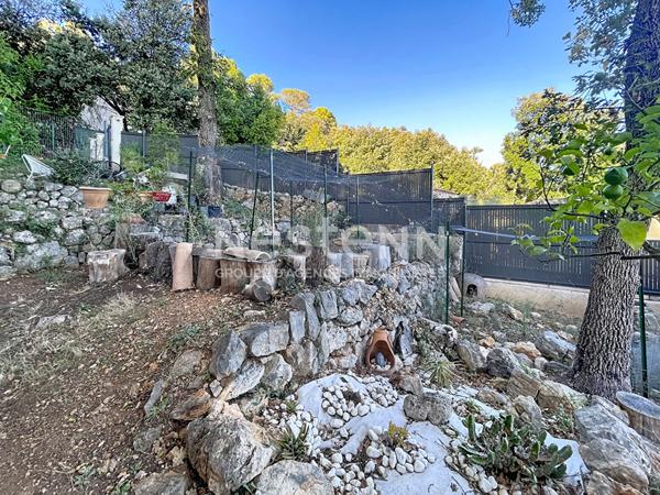 Charmante maison provençale 5 pièces de 130 m² avec grand terrain de 2543 m² à vendre au Tignet - Exclusivité NESTENN